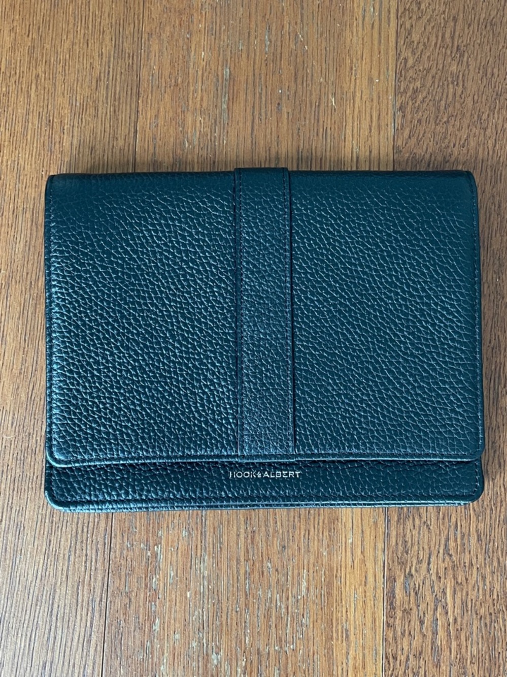 Hook & Albert black Pebbled Leather Fold Wallet
